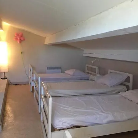 Up To 15 People, Between Gordes & Roussillon *