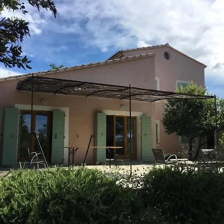 Holiday home Up To 15 People, Between Gordes & Roussillon Croagnes